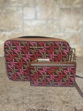 Michael Kors Geometric 3D Logo Camera Crossbody & Matching Wallet Set